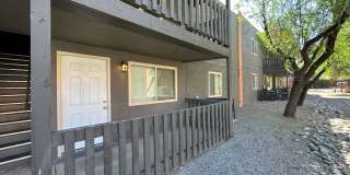 3130 E 4th Street Gallery 8