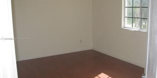 19351 SW 61st St Gallery 4
