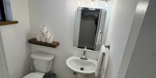 612 Northeast 20th Avenue Gallery 12