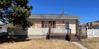 Charming 2-Bedroom Home on the Flats Gallery 1