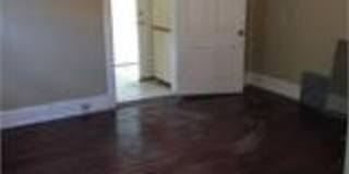 1032 Curran Street Gallery 11