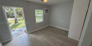 2803 NE 6th Ln 2803 NE 6th Ln Gallery 1