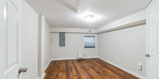 2411 N CAPITOL Street NE Gallery 12