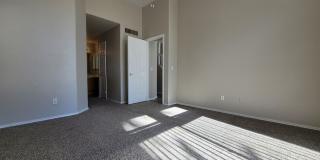 Beautiful 4 Bedroom Home in Green Valley Gallery 16