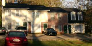 101 White Oak Dr Gallery 1