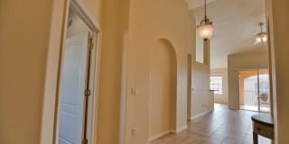 Annual Unfurnished 3rd Floor Condo in L Pavia with Community Pool! Gallery 7
