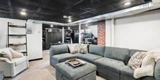 512 Lincoln Avenue Gallery 25