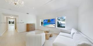 55 La Gorce Cir Gallery 27