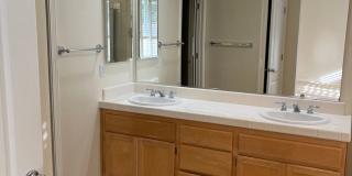 Beautiful Large Home in Wildhorse Gallery 25