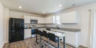 1253 Manor Drive Gallery 15