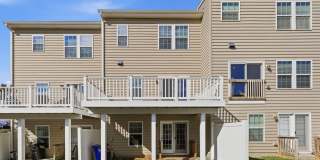 Large Townhome in Wormans Mill! Gallery 44