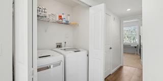 2044 Alta Meadows Lane Gallery 17