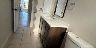 3307 SE 15th Place unit: 4 Gallery 11