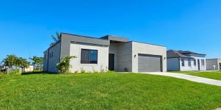 1027 Kismet Parkway Westclientes@realtymiamigroup.com Gallery 1