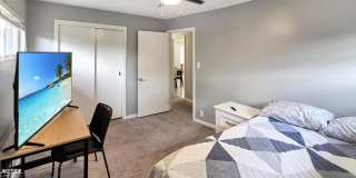 890 Neff Gallery 11