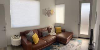 8447 Delridge Way Sw, Unit B Gallery 2