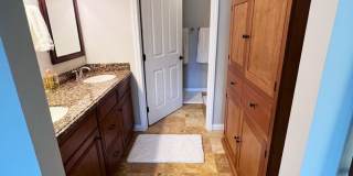 Beautifully Furnished 2 Bed/2.5 Bath Townhome in the Desirable Woodlands of La Jolla Gallery 20