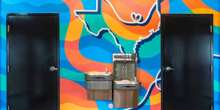 Casata Austin Gallery 50