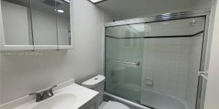 1731 SE 15th St Gallery 11