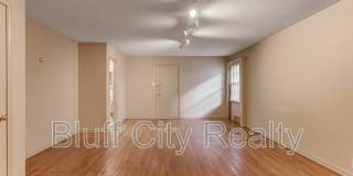 654 Anderson Street Gallery 8