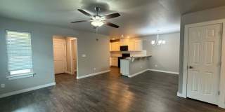 3 Bedroom 2 Bath 2 Car Garage Duplex In Moore * Moore Schools Gallery 8
