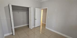 3389 NE 4th St Gallery 31