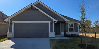 Navasota - NEW BUILD -3 bedrooms / 2 bath / 2 car garage with fenced in yard. Gallery 1