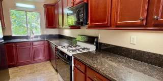 Desirable Pine Creek Condo by CAL POLY, 2 bedroom, 2 Bath + Den and Loft Gallery 15