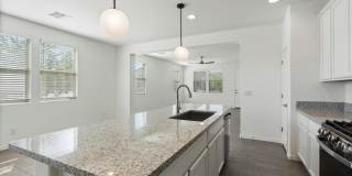 25101 N 141st Avenue Gallery 7