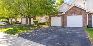 Beautiful 2 Bed, 2 bath Townhome Gallery 1