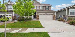 Charming 4BR House in Parker with 900 sq feet Finished Basement Gallery 8