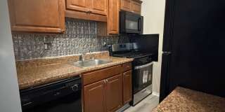 Experience Luxury Living at Bellagio Living II: Modern Apartments in Lawrence, Indiana Gallery 11