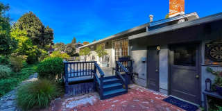 Beautifully Updated Three Bedroom Browns Valley Home Gallery 31