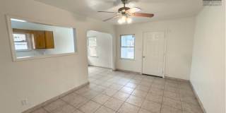 2517 East Culver Street Gallery 11
