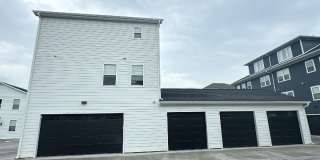The Bungalows on the Lake - Block C Gallery 204