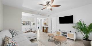 1000 SE 15th St Gallery 1