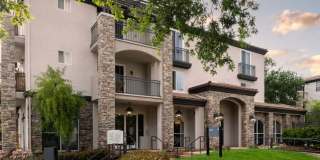 Avalon Thousand Oaks Plaza Gallery 27