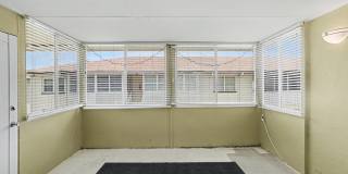 1047 Small Court Gallery 17