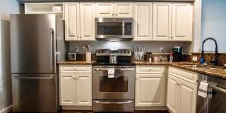 1914 E 4th Ave Unit 6 Gallery 10