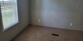 2409 Catalpa St Gallery 5