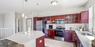 808 Berry Place Gallery 2