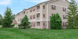 The Cove at Avon Lake Gallery 11