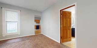 Madison/W.95th neighborhood : 3 bedroom/1 bath single family house available NOW. Gallery 23