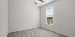 4790 W Planetree Street Gallery 19