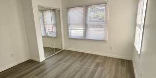 1956 1/2 Park Grove Ave Gallery 8