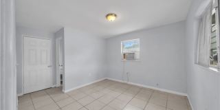 1527 Gardenia Avenue Gallery 20