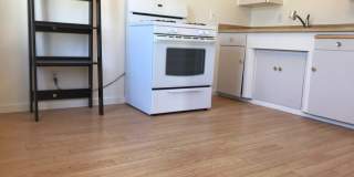 964 Emerald- 966 A-D Emerald Gallery 1