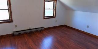 121 Oak Street Gallery 15