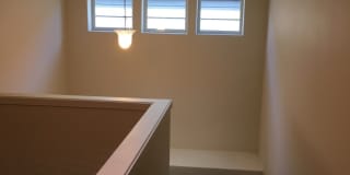 Three Bedrooms Plus Loft! Centrally located! Gallery 12