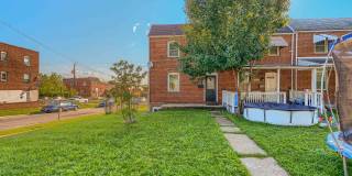 401 52nd Street - 1 Gallery 1